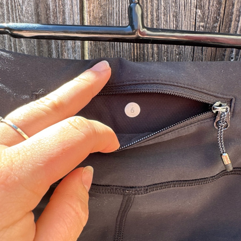 Lululemon Athletica Black Silver Tight Stuff Full Length Reflective Leggings 6 - Picture 13 of 14